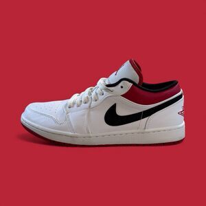 Nike Air Jordan 1 Low White University Red 553558-118 Size 9 Men Excellent Cond.